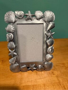 Source Unknown Silver Seashell & Starfish Photo Frame
